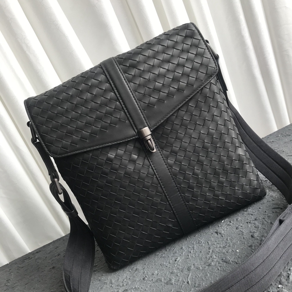 ボッテガヴェネタバッグ角部分ディテール